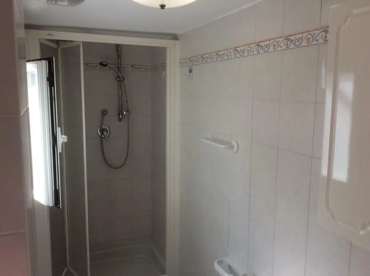 Appartamento Molto Carino Viareggio Apartment